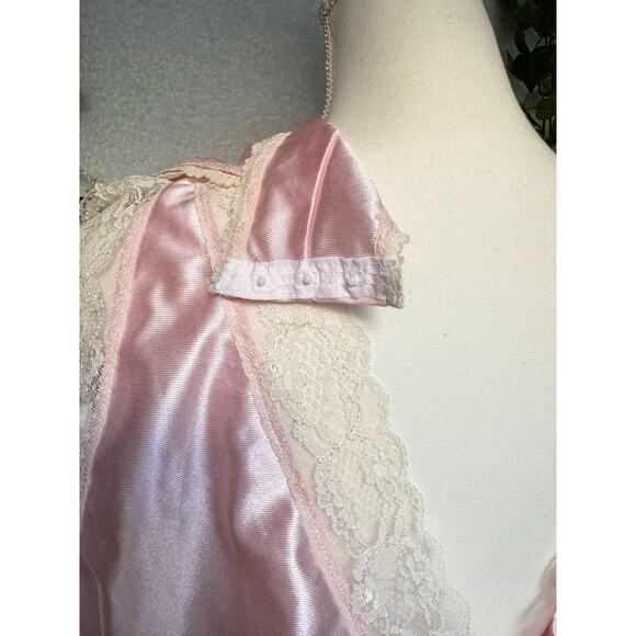 Vintage Satin Pink Cream Lace Bodysuit Snap Closure Teddy Lingerie - Picture 10 of 10